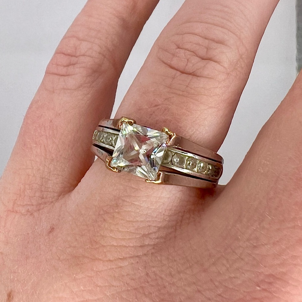 Vintage Two Tone Princess Cut CZ Ring Size 6 Statement Band